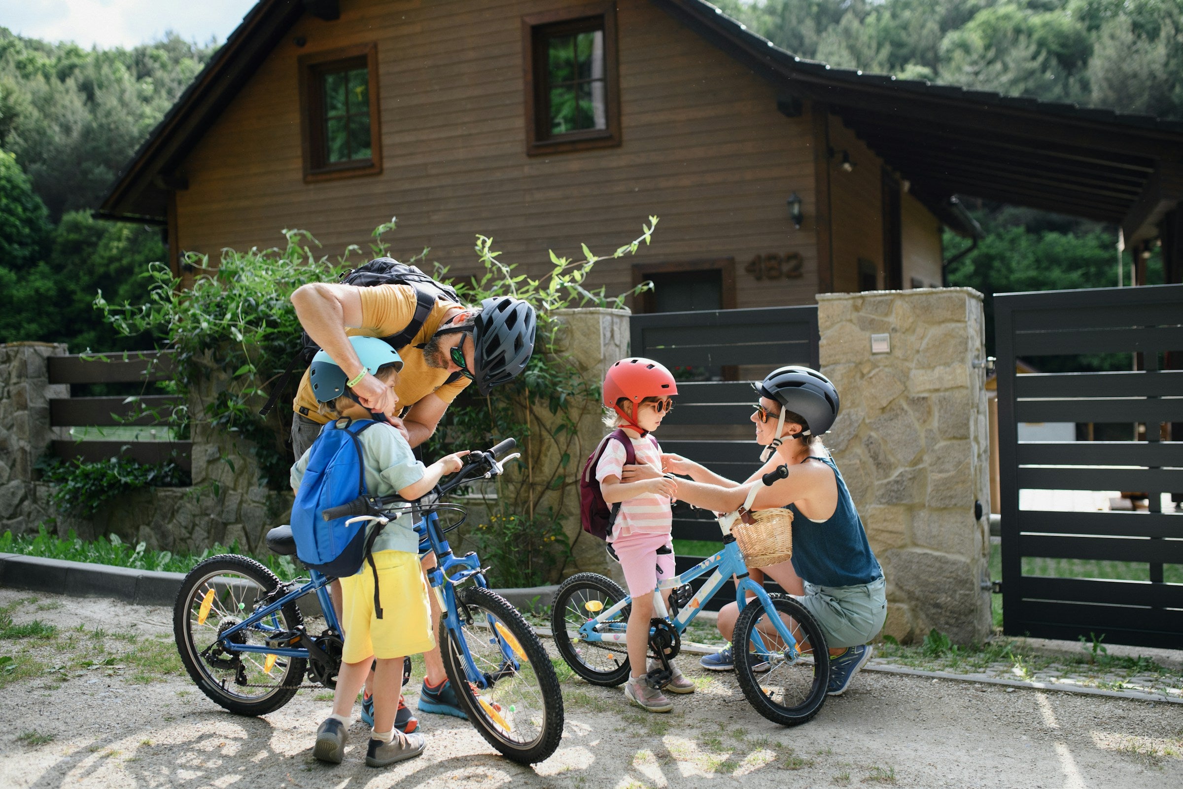 Enseñando a tu hijo a andar en bicicleta: Una guía para padres